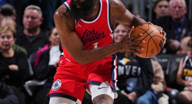 CBA常规赛倒计时，洛杉矶快船加时末段豪取连胜，细节引发关注，赛场秩序良好，球队文化再被提及的简单介绍