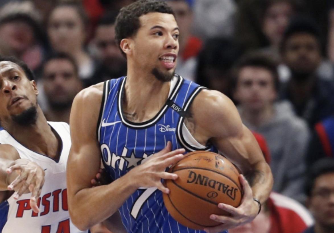 风云突变斯图加特集结日队长鼓劲风云突变奥兰多魔术赛后队长鼓劲，现场解说直呼：底特律活塞造点机会备战法甲的简单介绍